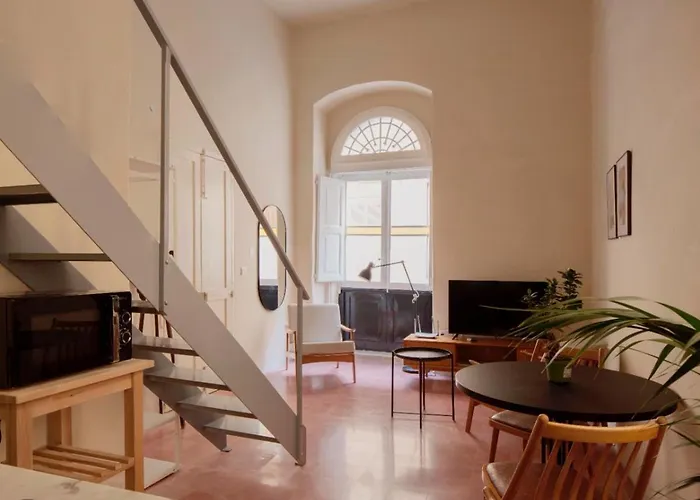 Charming In Historic Centre Appartement *